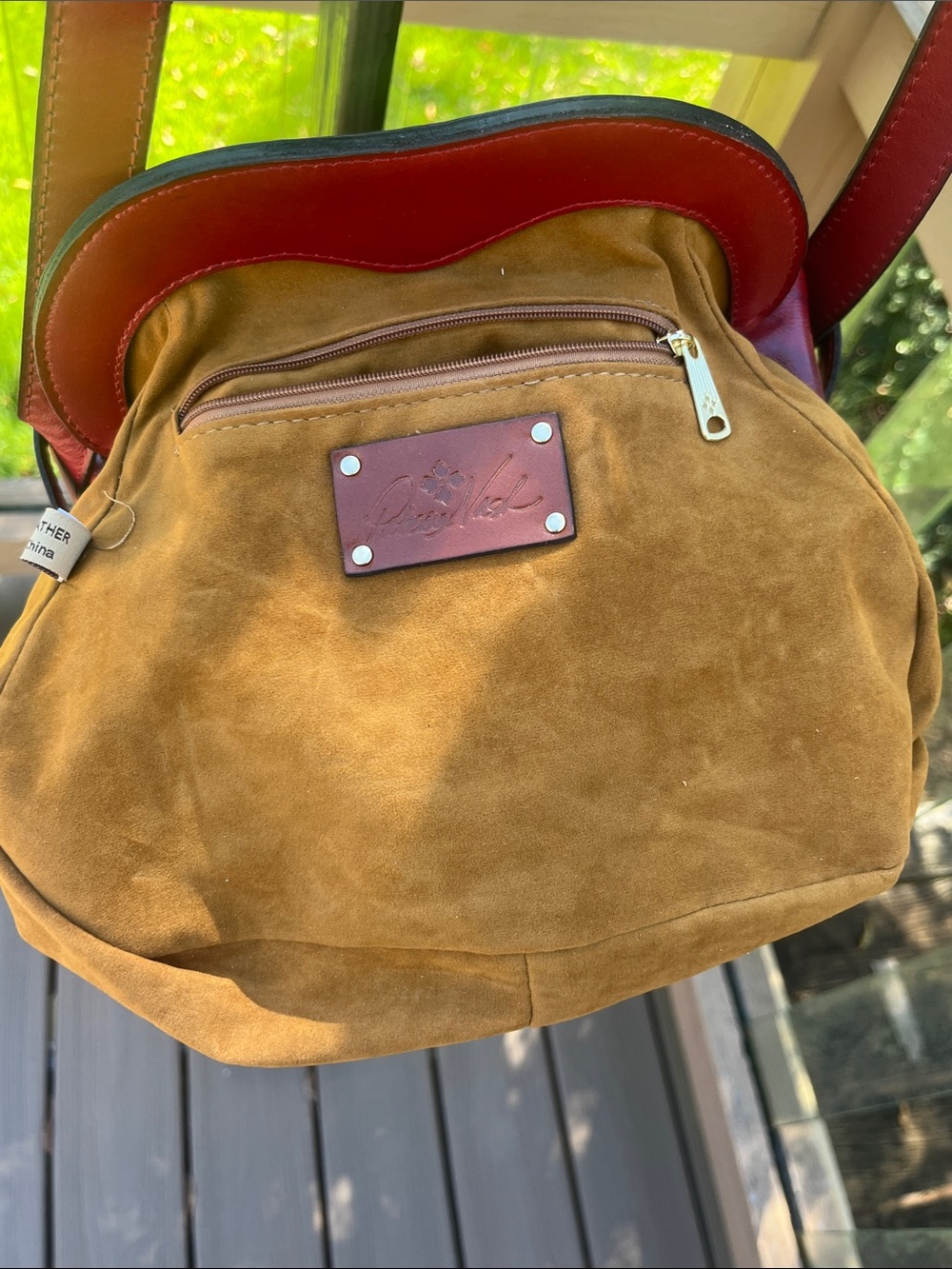 Patricia Nash Red Marbled Leather Crossbody with Gold-Tone Clasp - Picture 10 of 15